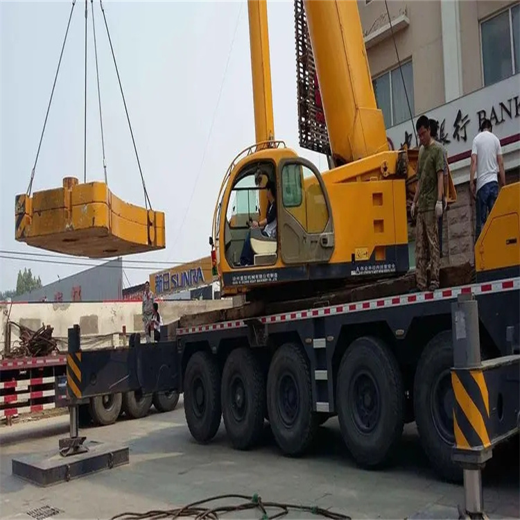 江州当地吊车出租|机器吊装|75吨|工厂搬迁服务